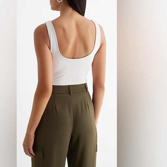 Express White Bodysuit - Picture 2 of 6